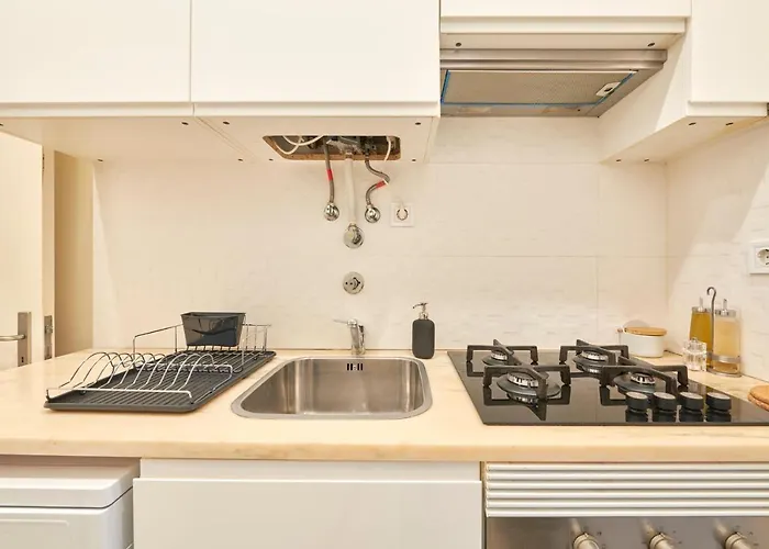 Charming 3br W/ Patio, By Timecooler Apartment *