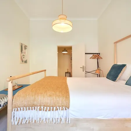 Charming 3br W/ Patio, By Timecooler 公寓 *